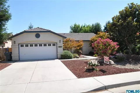 4303 E Meadow Ave, Visalia, CA 93292 photo 1