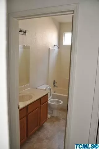 4303 E Meadow Ave, Visalia, CA 93292 photo 11