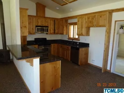 50160 Lullaby Ln, Squaw Valley, CA 93675 photo 6