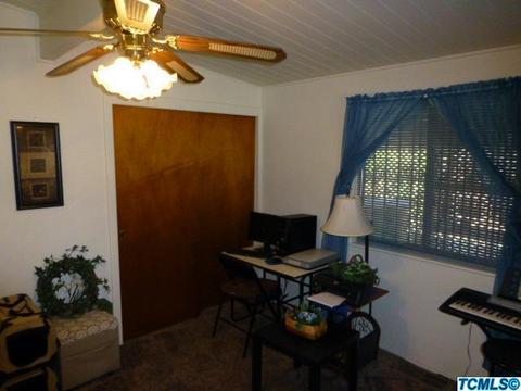 612 E Willow Ct, Tulare, CA 93274 photo 13