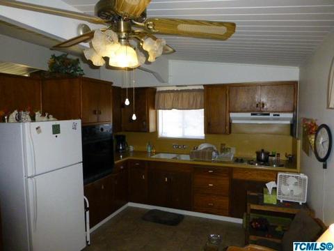 612 E Willow Ct, Tulare, CA 93274 photo 8