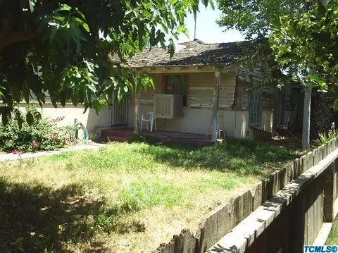 135 N Orange Ave, Exeter, CA 93221 photo 3