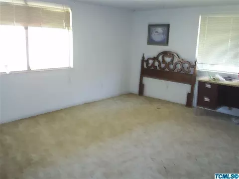 135 N Orange Ave, Exeter, CA 93221 photo 12