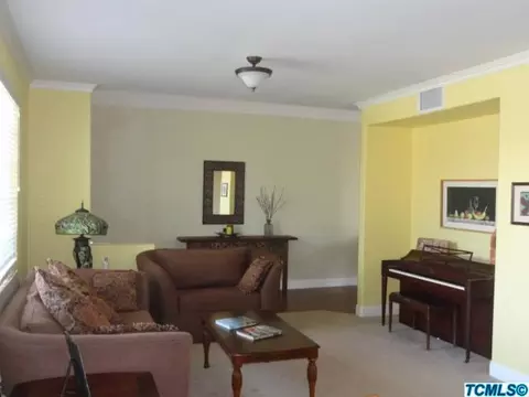 4109 E Cambridge Ave, Visalia, CA 93292 photo 7