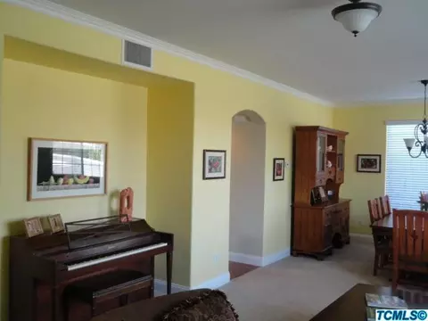 4109 E Cambridge Ave, Visalia, CA 93292 photo 6