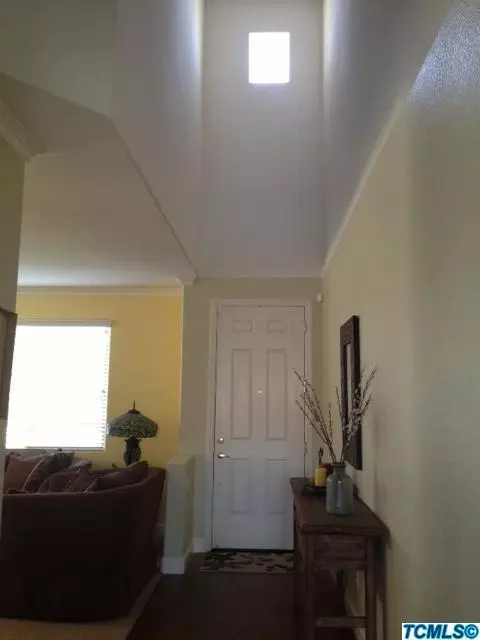 4109 E Cambridge Ave, Visalia, CA 93292 photo 4