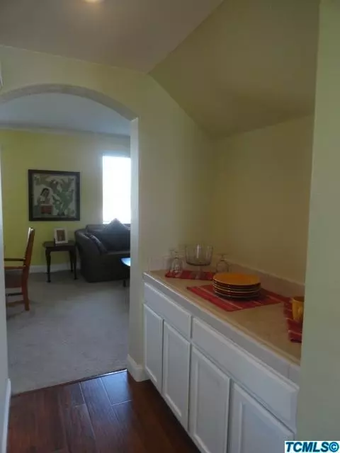 4109 E Cambridge Ave, Visalia, CA 93292 photo 8
