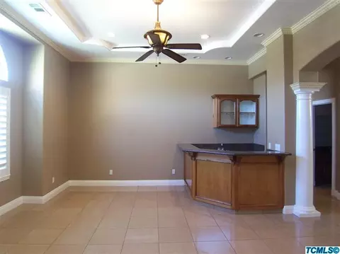 4413 E Grove Ct, Visalia, CA 93292 photo 6
