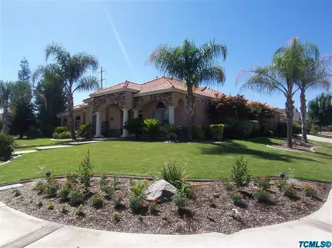 4413 E Grove Ct, Visalia, CA 93292 photo 1