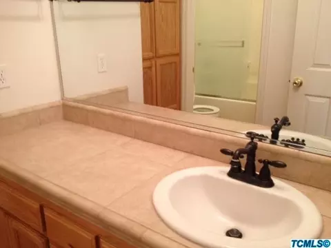 539 Village Ct, Exeter, CA 93221 photo 32