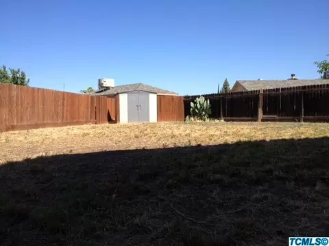539 Village Ct, Exeter, CA 93221 photo 6