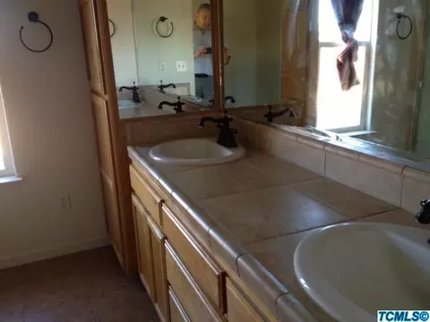 539 Village Ct, Exeter, CA 93221 photo 30