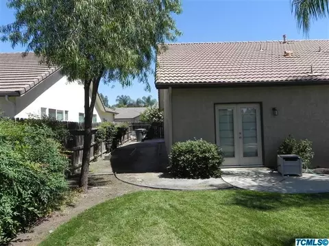 3605 E Paradise Ave, Visalia, CA 93292 photo 8