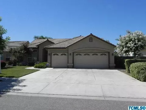 3605 E Paradise Ave, Visalia, CA 93292 photo 1