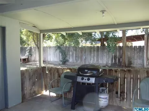 237 N Kaweah Ave, Exeter, CA 93221 photo 10