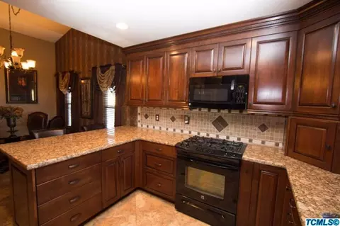 1471 E Davis Dr, Dinuba, CA 93618 photo 8