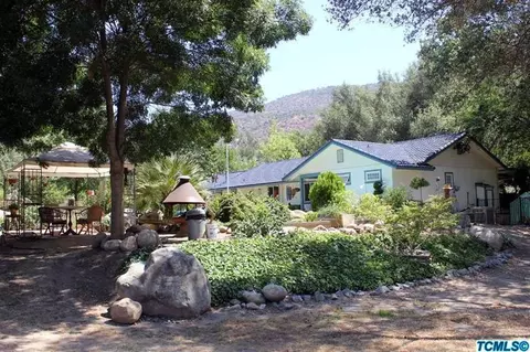 40873 Elk Dr, Three Rivers, CA 93271 photo 2