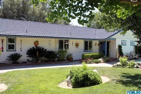 40873 Elk Dr, Three Rivers, CA 93271 photo 4