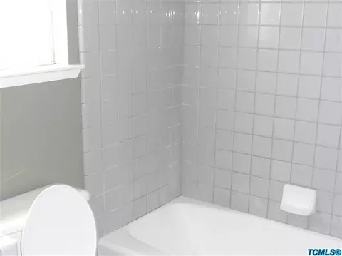1421 Malsch Strasse, Dinuba, CA 93618 photo 12