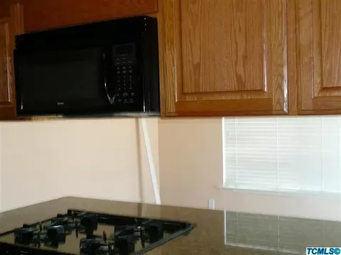 1421 Malsch Strasse, Dinuba, CA 93618 photo 20