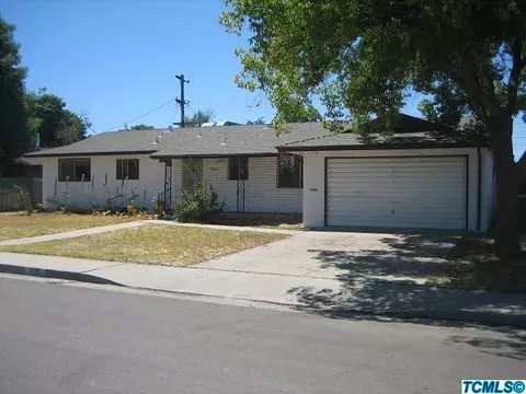 1425 Mulberry Ln, Lemoore, CA 93245 photo 3