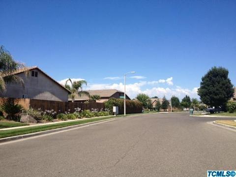 2631 E La Vida Ave, Visalia, CA 93292 photo 4