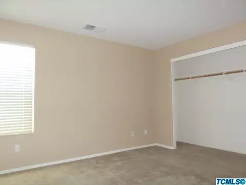 4428 E Acequia Ave, Visalia, CA 93292 photo 16