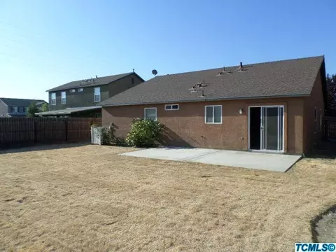 4428 E Acequia Ave, Visalia, CA 93292 photo 3