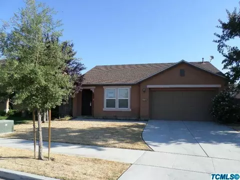 4428 E Acequia Ave, Visalia, CA 93292 photo 1