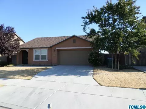 4428 E Acequia Ave, Visalia, CA 93292 photo 2