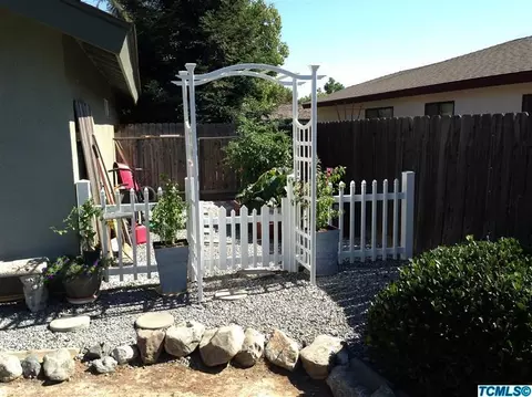 805 W Willow St, Exeter, CA 93221 photo 23