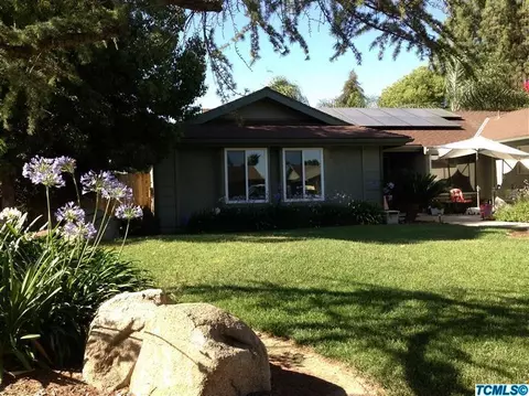 805 W Willow St, Exeter, CA 93221 photo 2