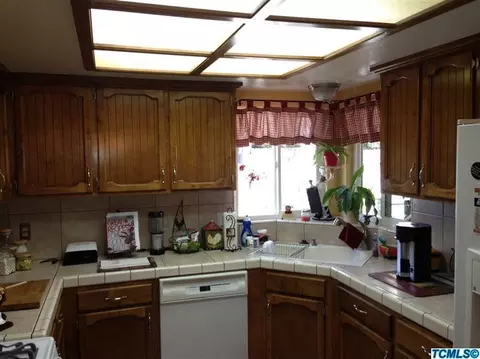 805 W Willow St, Exeter, CA 93221 photo 11