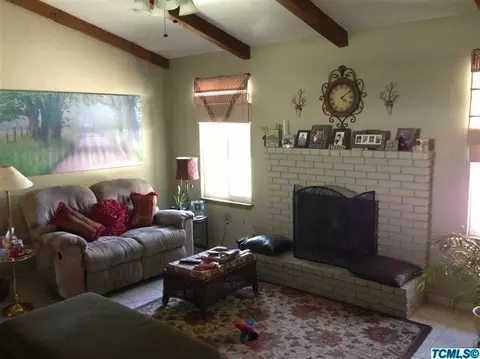 805 W Willow St, Exeter, CA 93221 photo 9