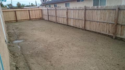 6875 Elder Ave, Visalia, CA 93291 photo 4