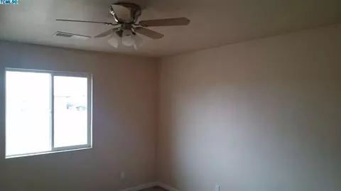6875 Elder Ave, Visalia, CA 93291 photo 7