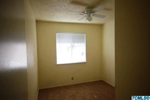 15828 Paradise Ave, Ivanhoe, CA 93235 photo 8