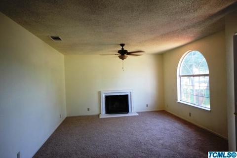 15828 Paradise Ave, Ivanhoe, CA 93235 photo 4