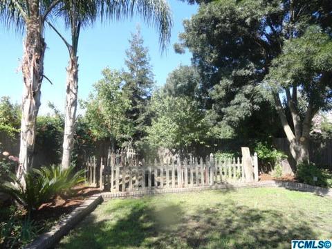 1125 E Chestnut Ct, Visalia, CA 93292 photo 30