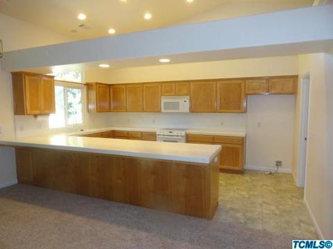 1125 E Chestnut Ct, Visalia, CA 93292 photo 10