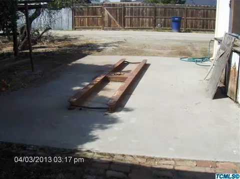 964 Windsor Dr, Tulare, CA 93274 photo 13