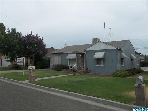 573 E Washington Ave, Reedley, CA 93654 photo 2