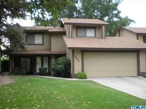 1922 E Harold Ave, Visalia, CA 93292 photo 1