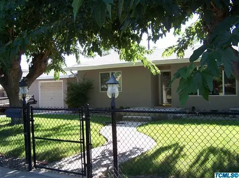 500 Emperor St, Exeter, CA 93221 photo 2