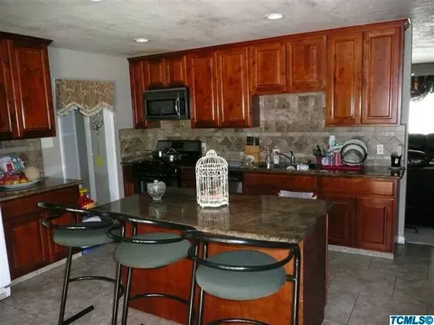 624 E Linzmeier Dr, Dinuba, CA 93618 photo 8