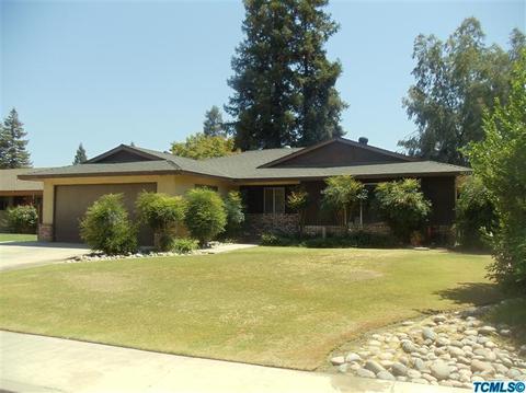 237 E Country Ave, Visalia, CA 93277 photo 1