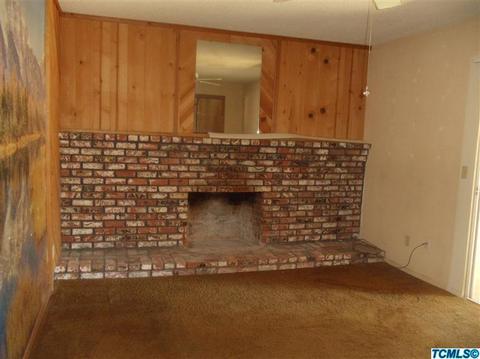237 E Country Ave, Visalia, CA 93277 photo 8