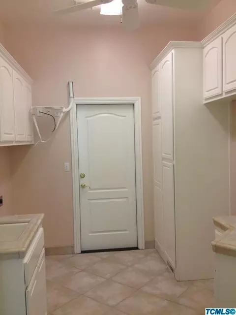 33407 Globe Dr, Springville, CA 93265 photo 8