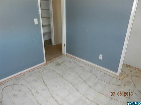 714 11th St, Sanger, CA 93657 photo 6