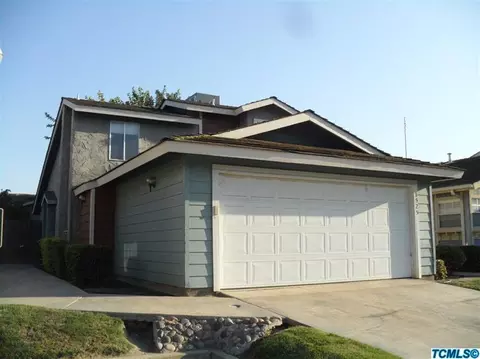 1525 E Sunnyview Ave, Visalia, CA 93292 photo 1